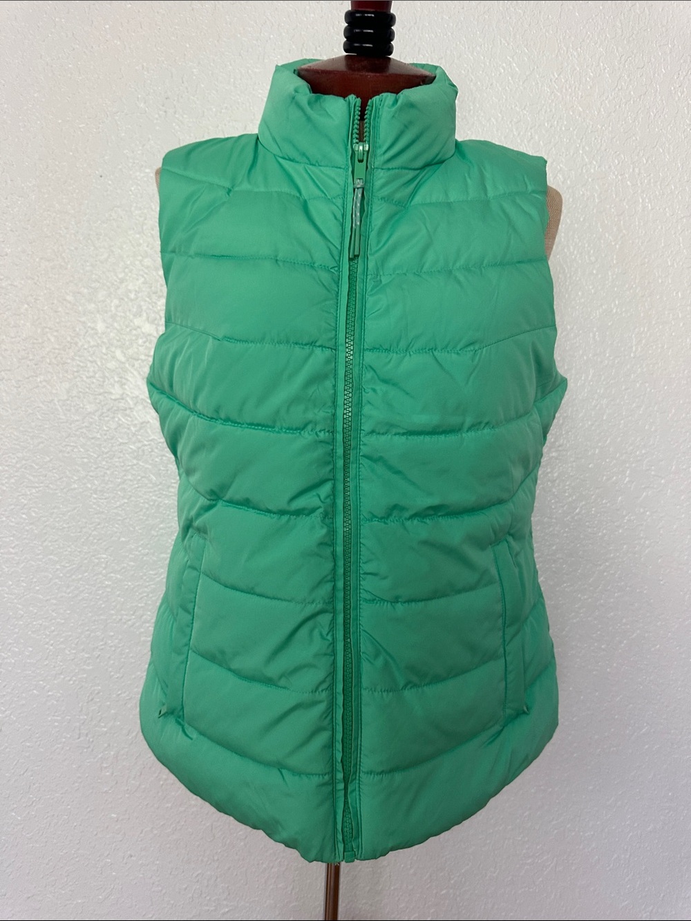 NWT GAP Mint Green Quilted Puffer Vest Size Small